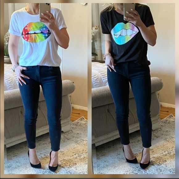 Tops - Last 🖤New🖤Glitter & Rainbow lips Tee